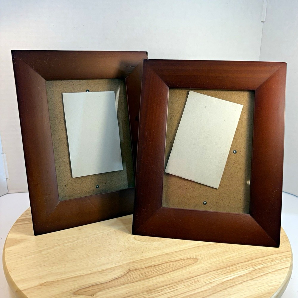 Lot of 2 Brown Wood 5x7 Photo Frames Portrait Freestanding/Wall Mount